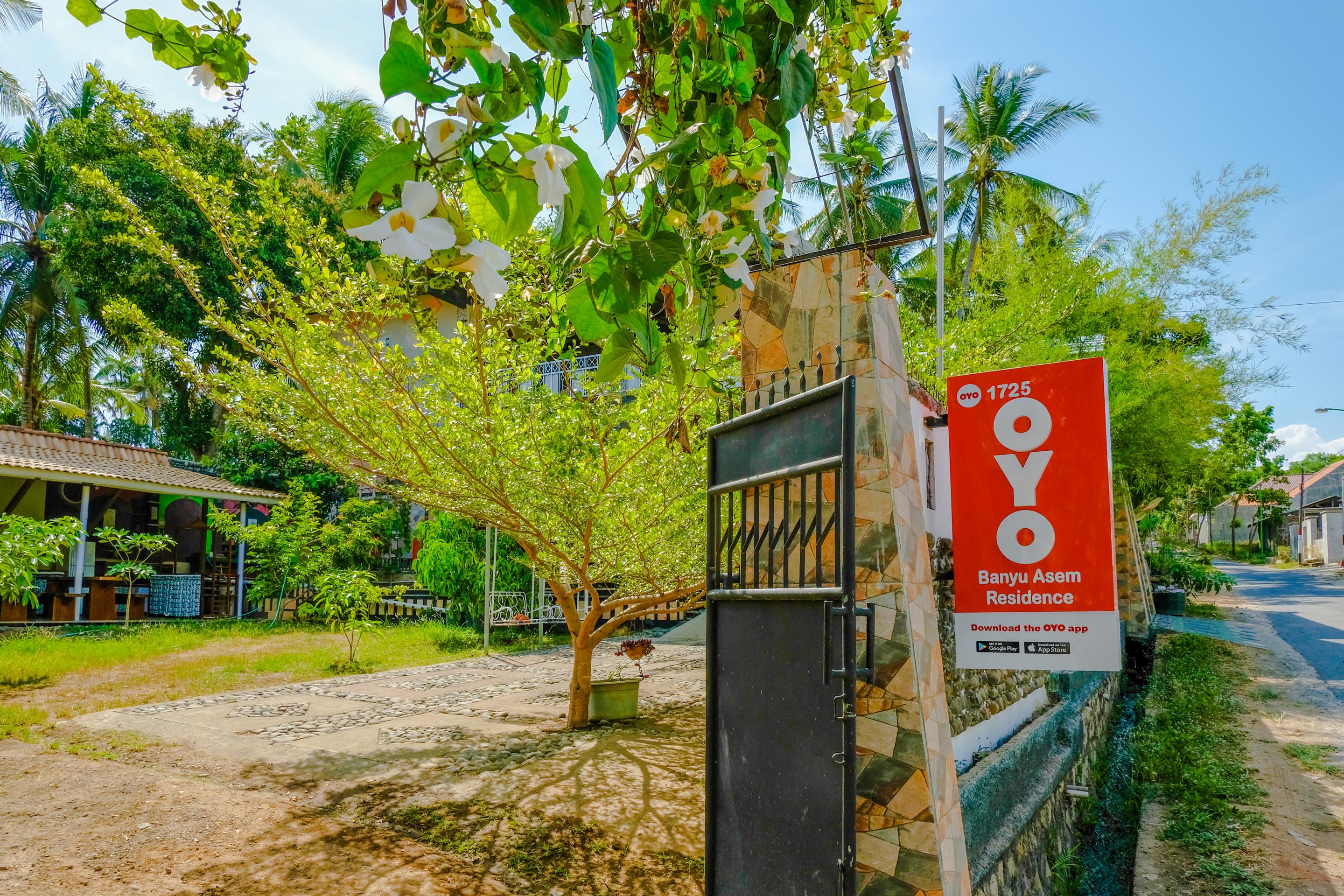 RedDoorz Syariah at Banyu Asem Banyuwangi Hotel Banyuwangi  Bagian luar foto